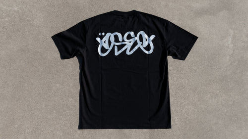 Essential 01 negra