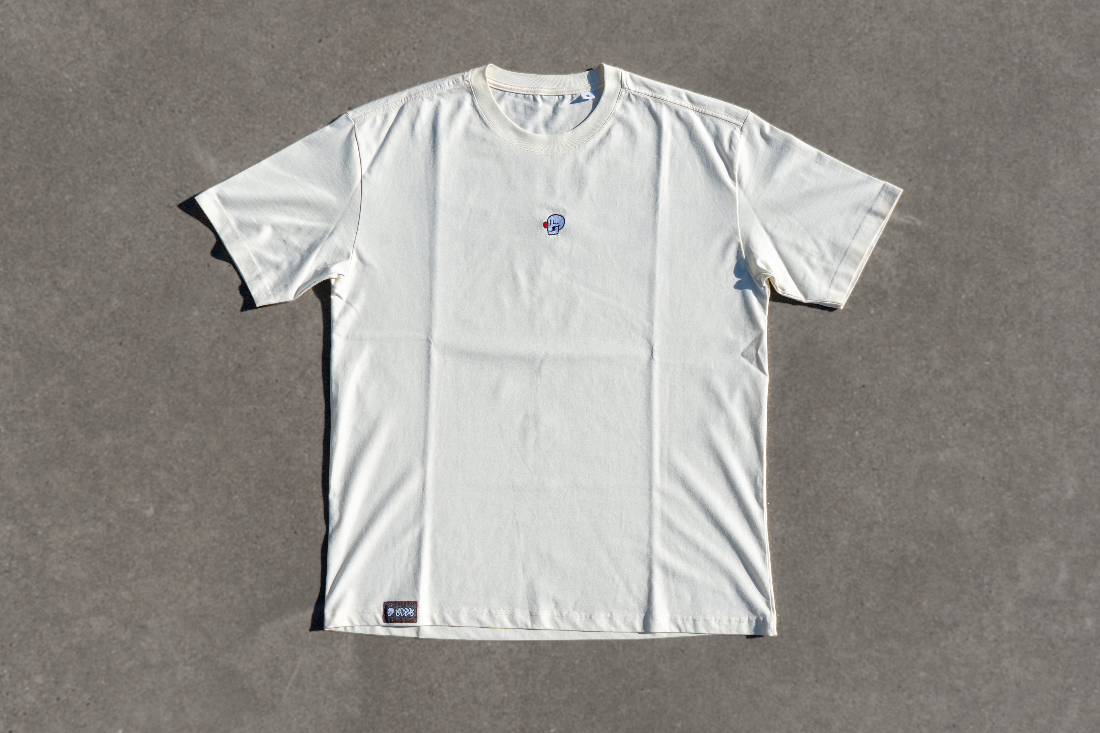 Essential 01 crema