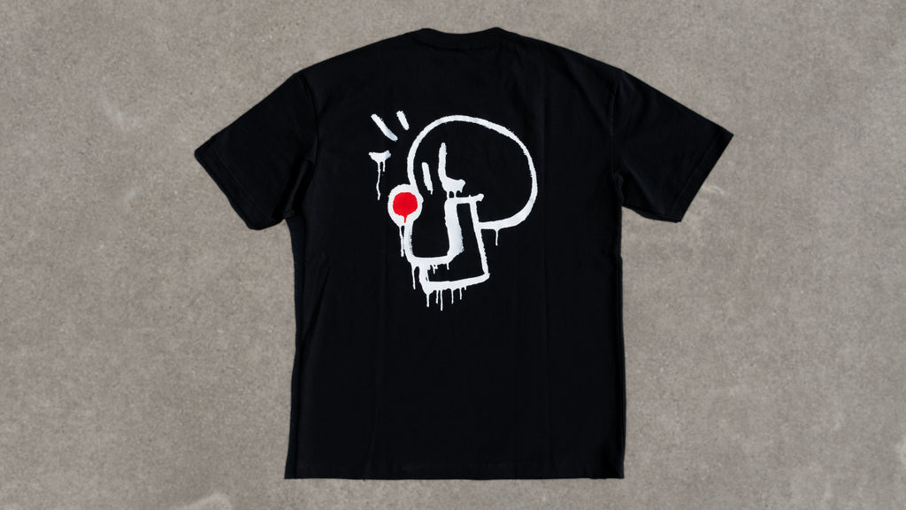 Essential 02 negra